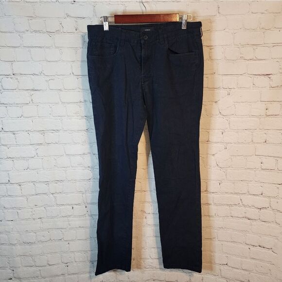 Men's Vince "Slim Fit/Dylan" jeans, size 32 - Picture 1 of 5